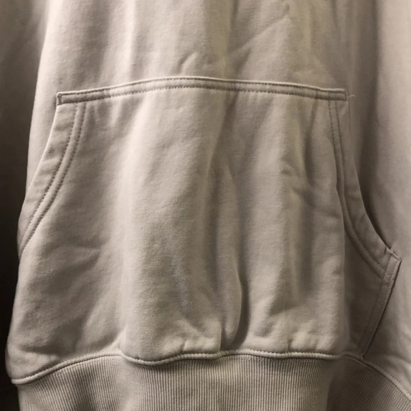 H&M Sweatshirt - Picture 3 of 7